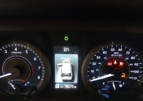 2015 Toyota Sienna Xle Premium 7 Passenger z USA, uszkodzony, nr VIN 5TDDK3DC6FS125799